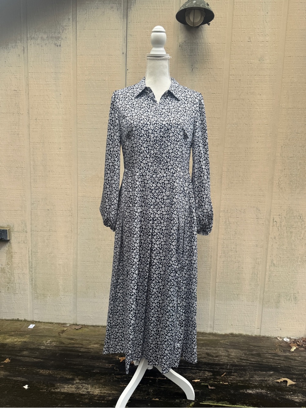 Boden Navy and White Floral Midi Shirt Dress - Picture 4 of 14